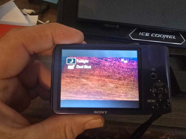 Sony Cybershot - photo 4