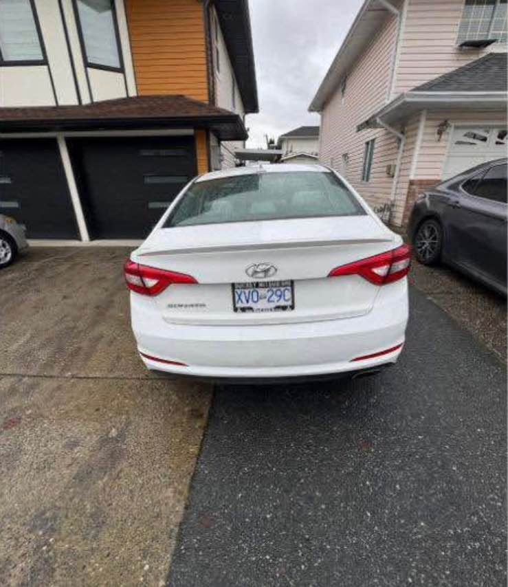 2015-19 Hyundai Sonata part out - photo 2