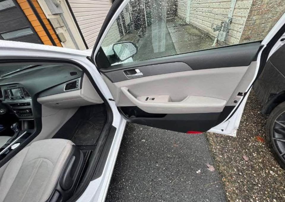 2015-19 Hyundai Sonata part out - photo 4