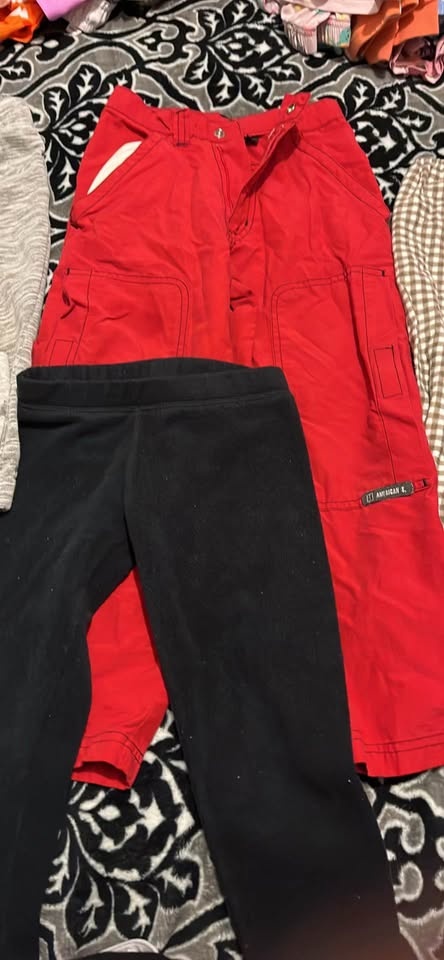 Size 2 pants and shorts lot 2 - photo 3