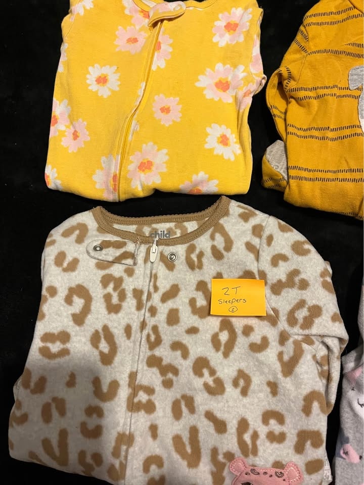 Sleepers pjs size 2t $20 for bundle - photo 3