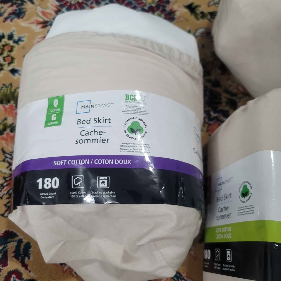 Bed skirts Queen size and Double size (All for $5 Brand new - photo 3