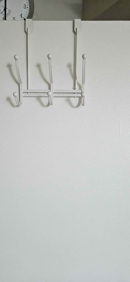 Bathroom Supplies - photo 2