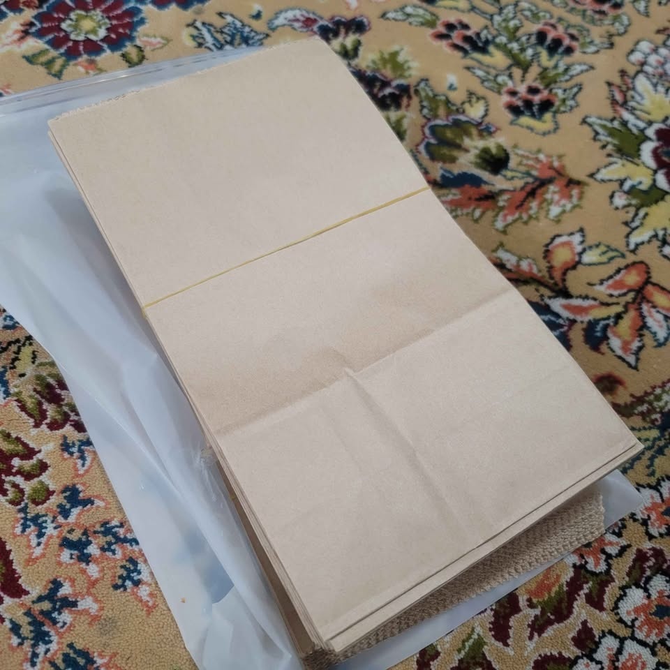 50 pcs Brown Kraft Paper Bags 8.5x 5x3 inches - photo 2