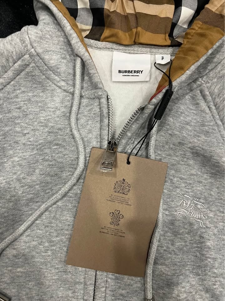 Grey Burberry Zip Up - photo 2