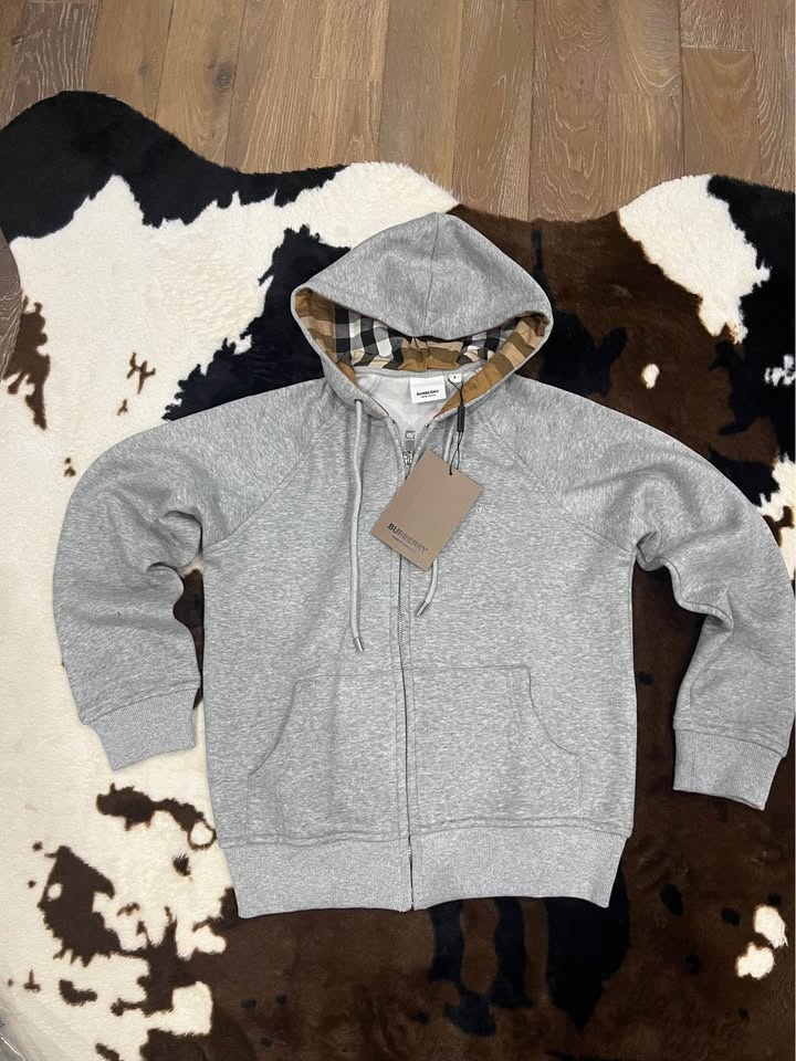 Grey Burberry Zip Up - photo 3