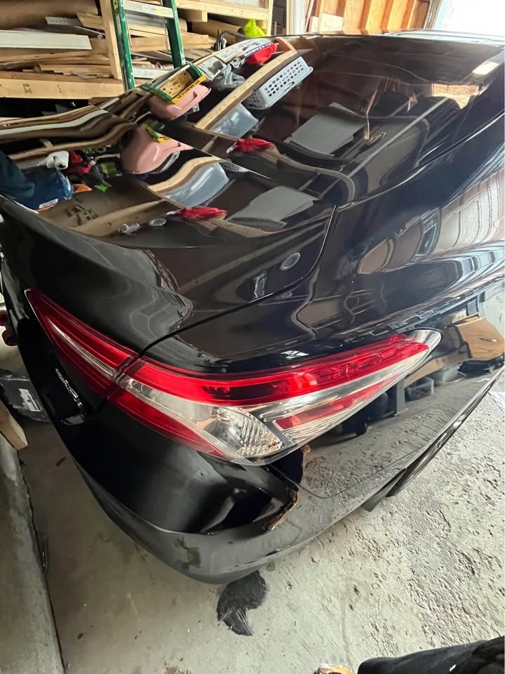 2018 Toyota Camry Hybrid - photo 4