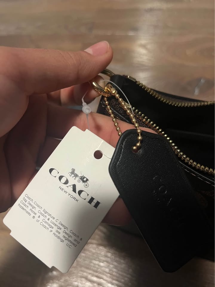 Brown Coach Bag - photo 4