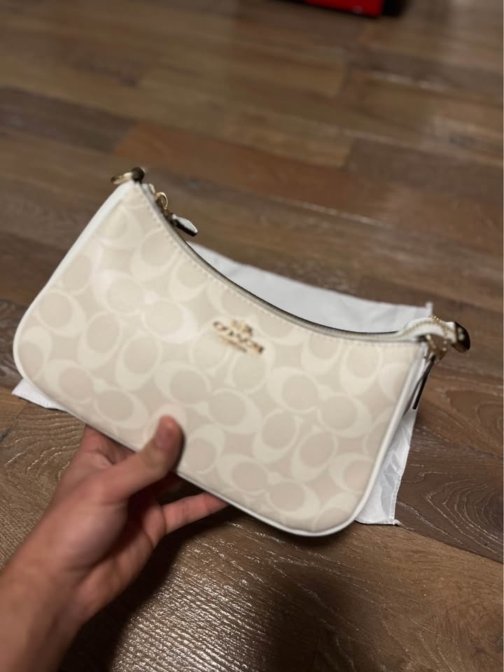 White Coach Teri Bag - photo 3