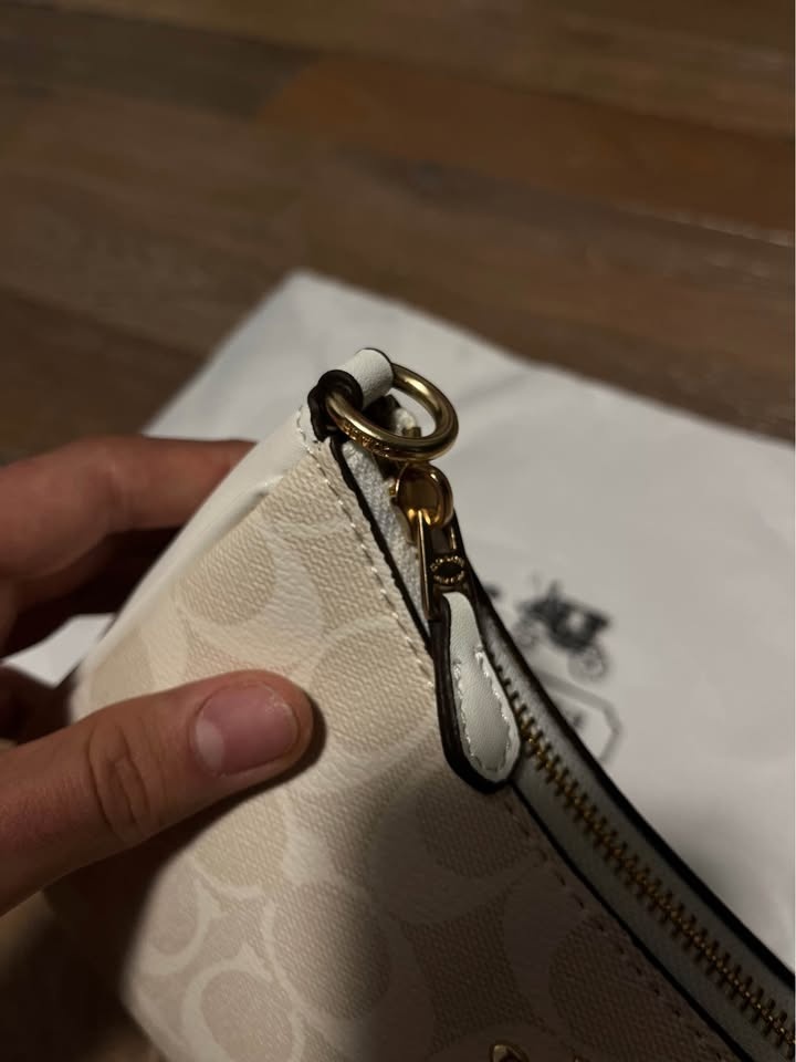 White Coach Teri Bag - photo 4