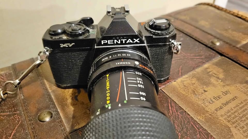 Pentax MV SLR Film camera with all accessories 📷🥕