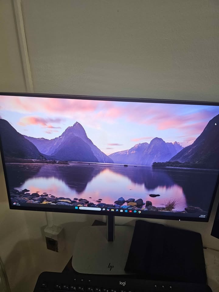 HP Monitor - Series 5 Pro 23.8 inch FHD