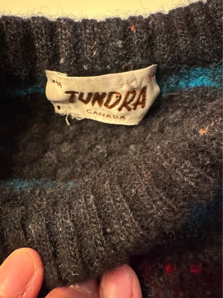 Kids vintage 1980’s Tundra Canada wool blend sweater size M - photo 2