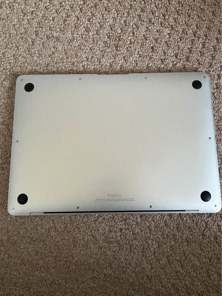 Apple MacBook Air M1, 13-inch, 8GB Ram, 256 SSD - photo 3
