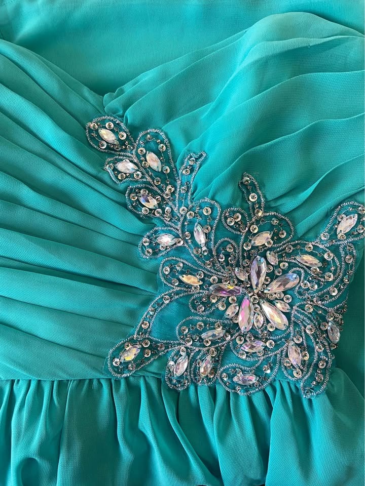 Grad/Prom Dress Size 1-2 - photo 3