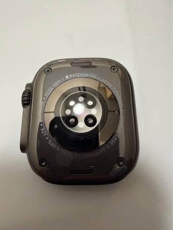  Apple Watch Ultra 2 49mm Titanium (GPS + Cellular) - photo 3