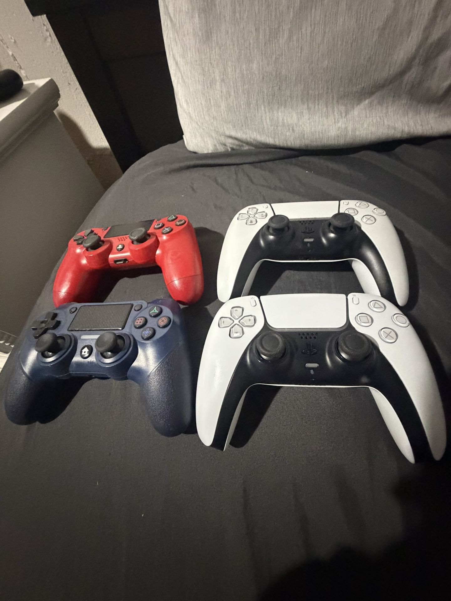 PlayStation Controllers Bundle – PS4 & PS5 (Used, As-Is) - photo 5