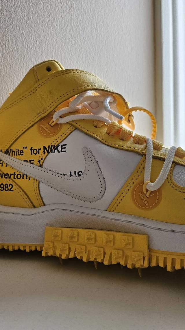 9.5 Off-White x Nike Air Force 1 Mid 'Varsity Maize' - photo 2