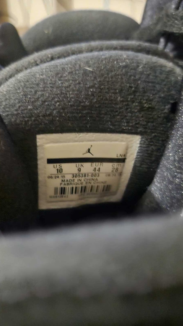 Air Jordan 8 Retro "Chrome" (2015) US size 10 • $200 - photo 4