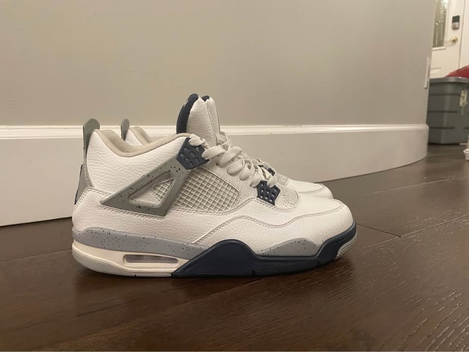 JORDAN 4 MIDNIGHT NAVY SIZE 13US MENS - photo 2