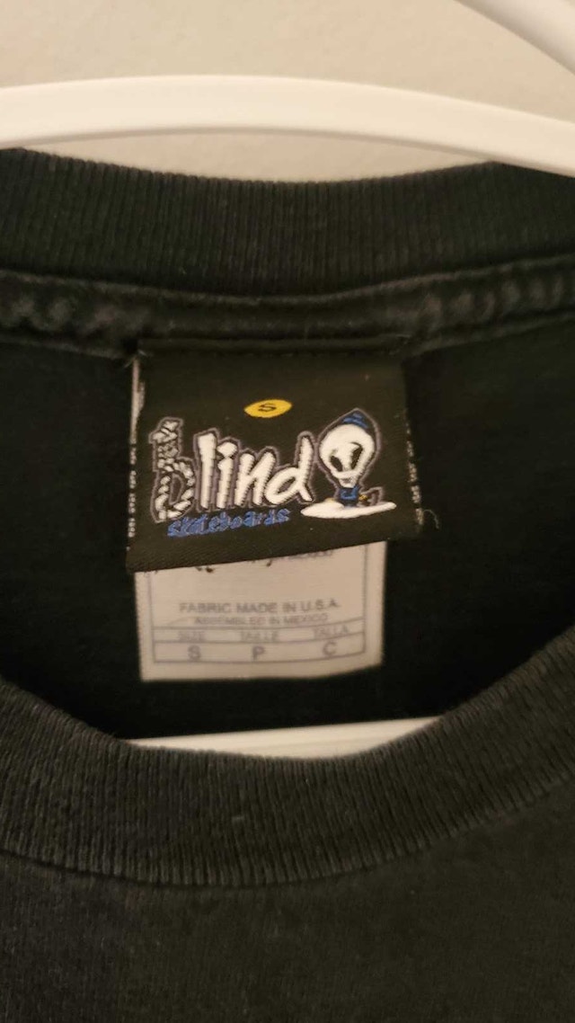 *RARE* Blind Skateboard Vintage Long Sleeve Shirt - photo 2
