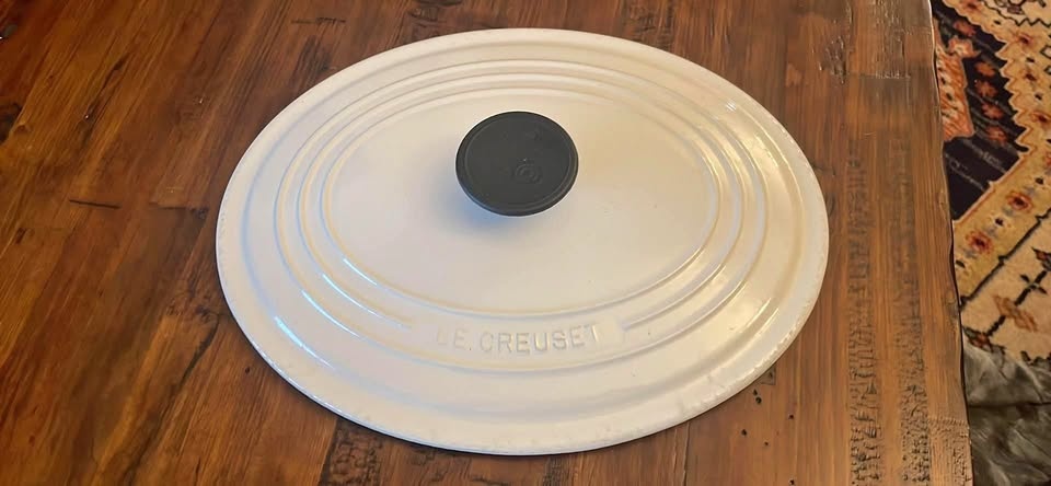 Le Creuset Lid