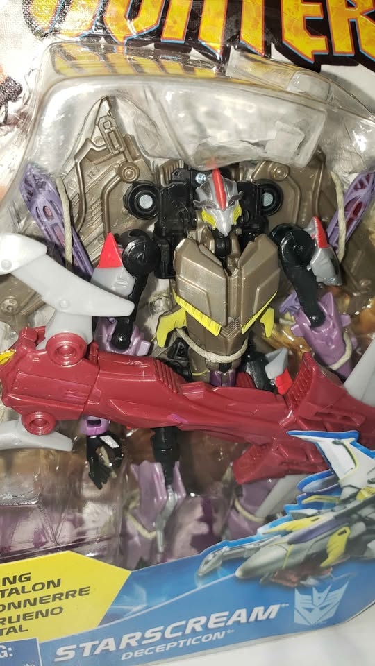Transformers Prime Beast Hunters Starscream (New) - photo 2