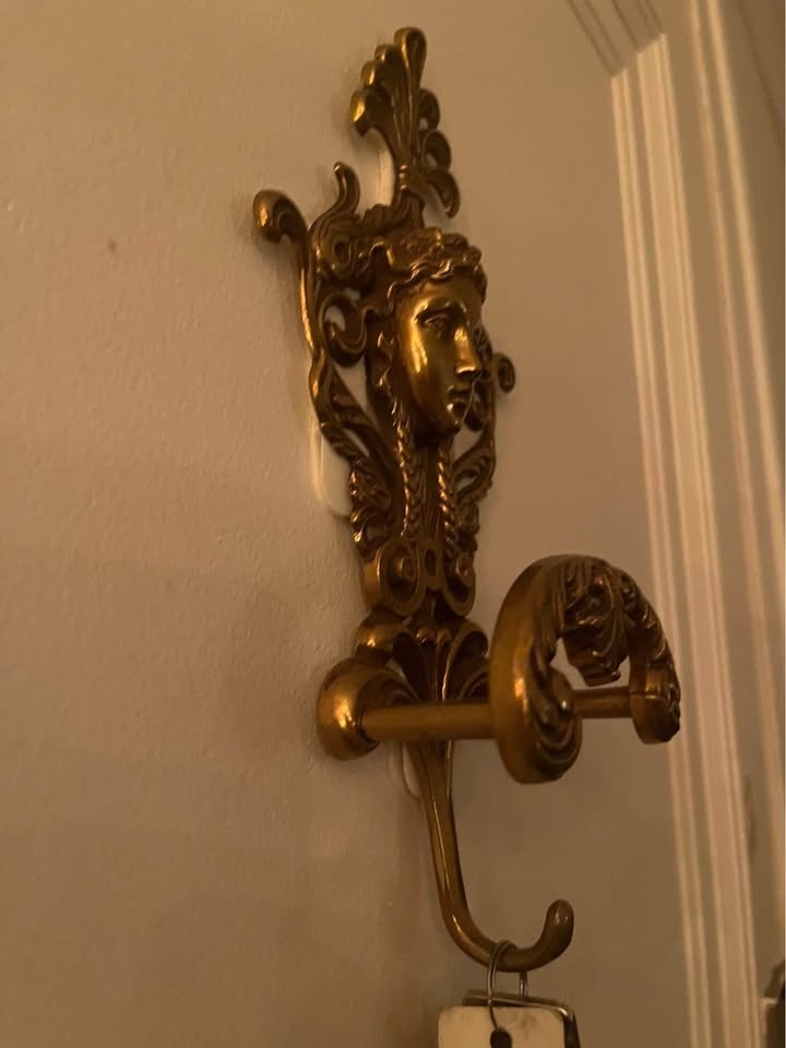 Antique Victorian brass hook - photo 2