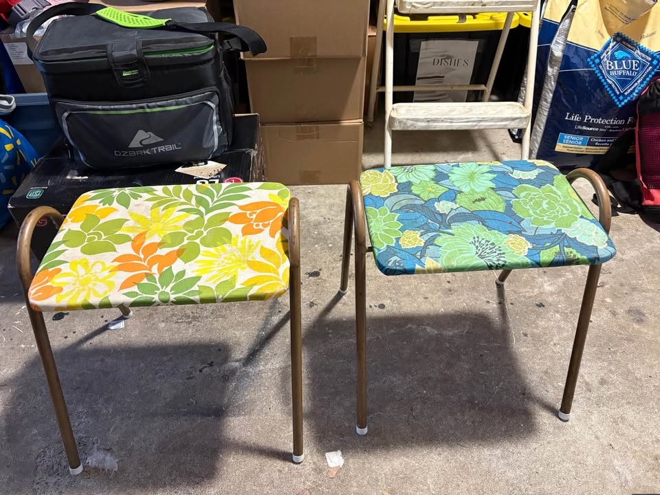 Vintage stacking stools - photo 3