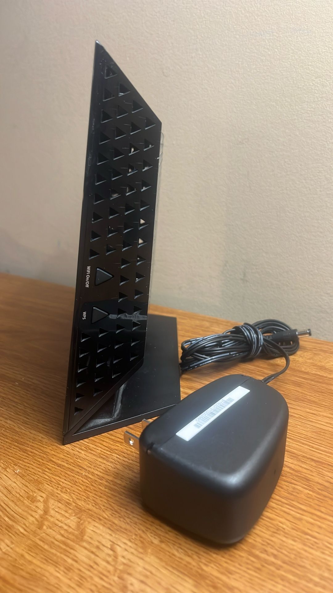 Netgear AC1600 Dual Band Wi-Fi Gigabit Router - photo 3