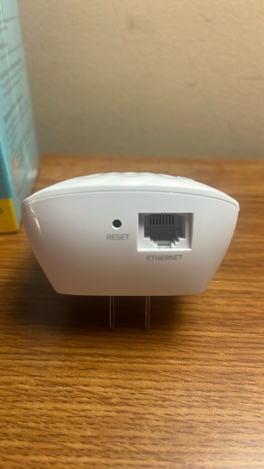 TP-Link Mesh Wi-Fi Range Extender - photo 5