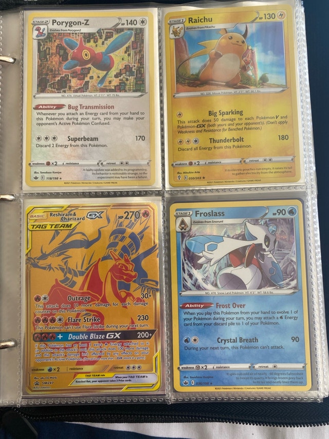 Pokemon binder with Pokemon cards - photo 3