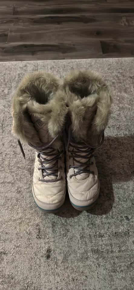 Columbia Winter Boots – Warm Fur Lined