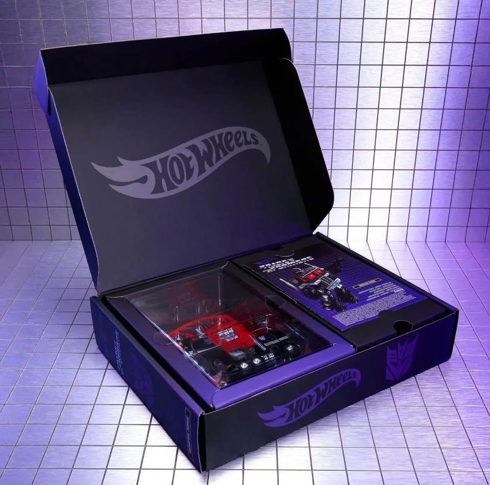 🔥Hot Wheels Collectors Transformers Nemesis Prime Mattel - photo 2