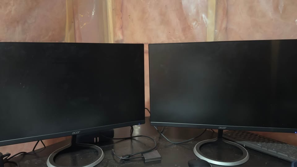 2 Acer Monitors 24 inch