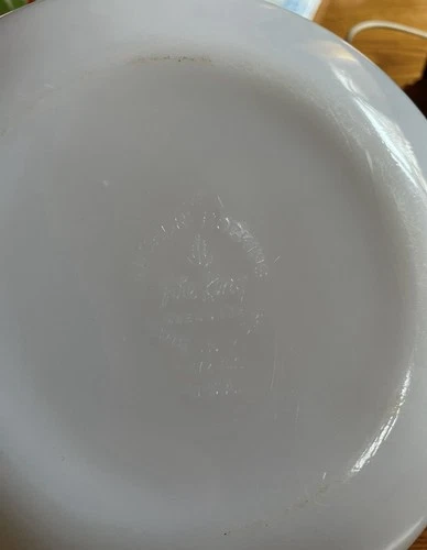 Fire King Casserole Dish #437 Atomic Star Burst - photo 2