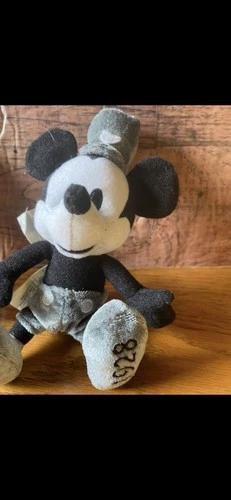Mickey Mouse 2004 Box Set With Steamboat Mickey - photo 4