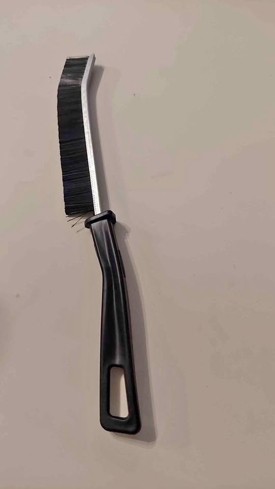 Gap/Corner cleaning brush