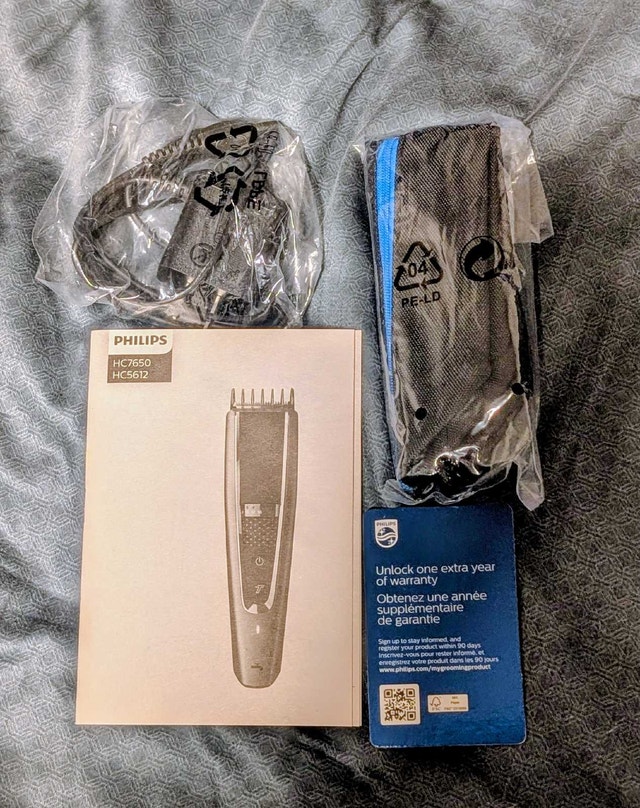 Like-New Philips Series 7000 Hair Clipper - photo 2