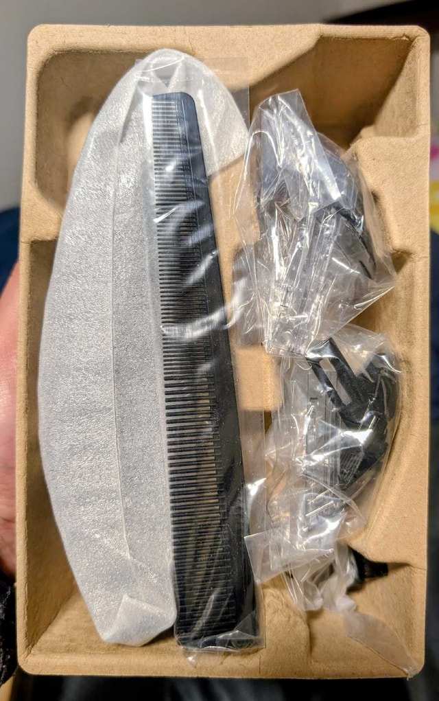 Like-New Philips Series 7000 Hair Clipper - photo 3