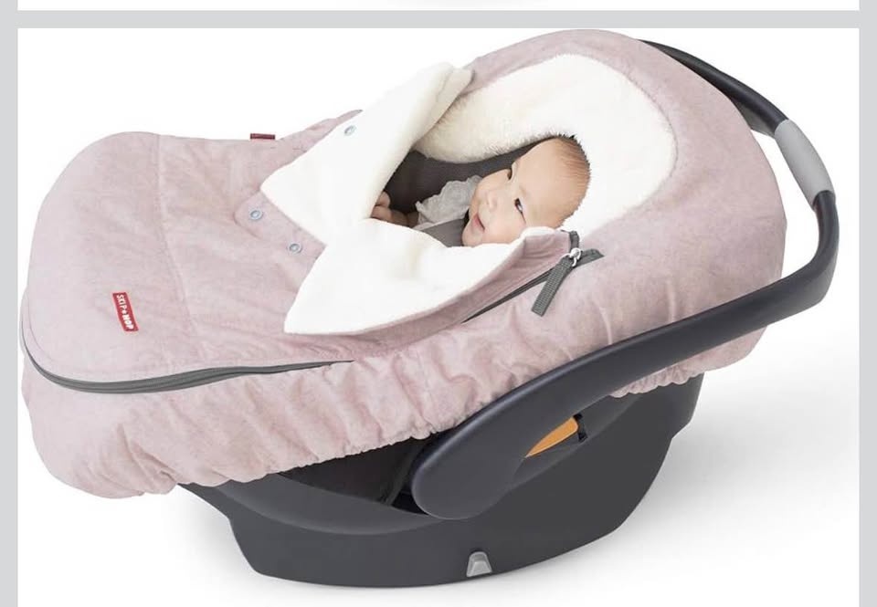 (Never used) Pink baby Car Seat Cover with Fleece Lininga - photo 4