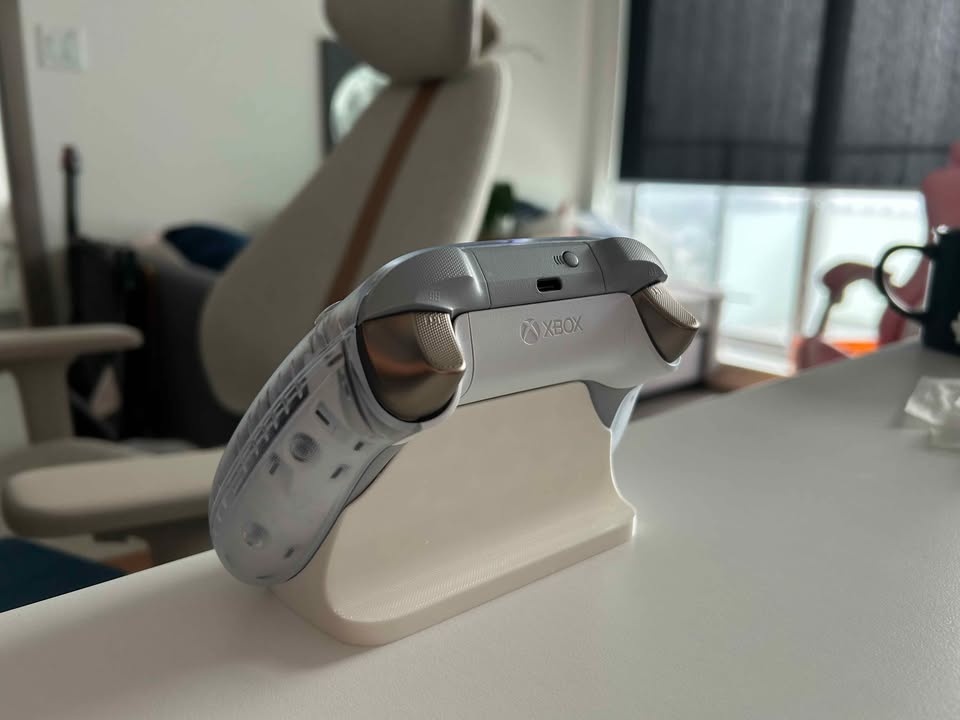 Xbox Controller Display Stand〡Clean Desk Organizer丨Plastic Holde - photo 3