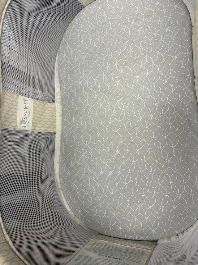 Halo BassiNest Swivel Sleeper - photo 2