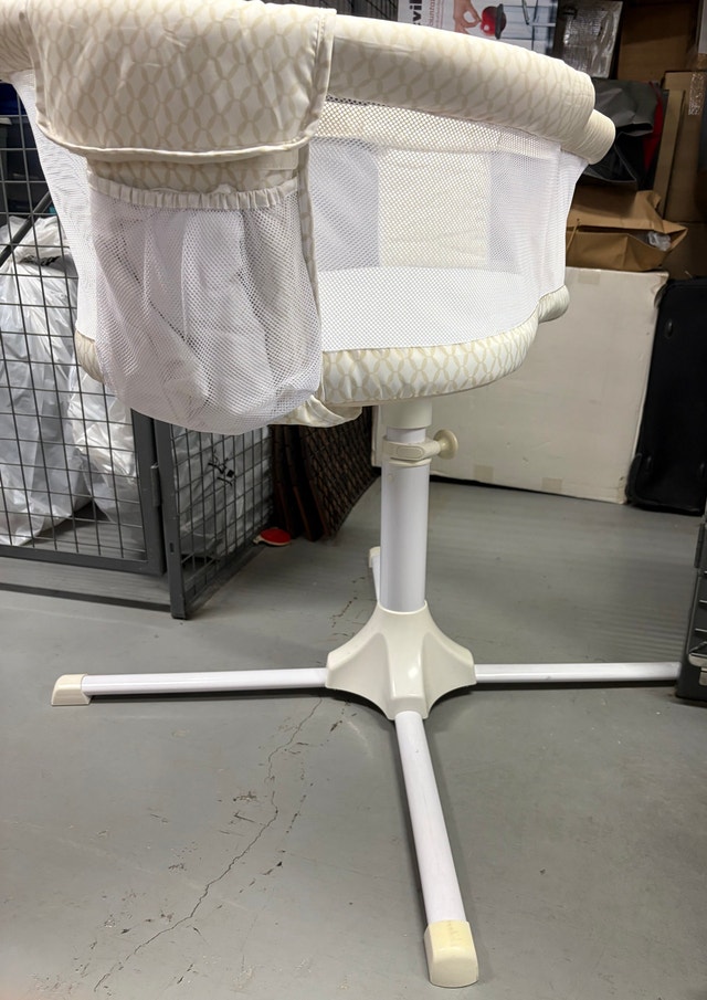Halo BassiNest Swivel Sleeper - photo 4