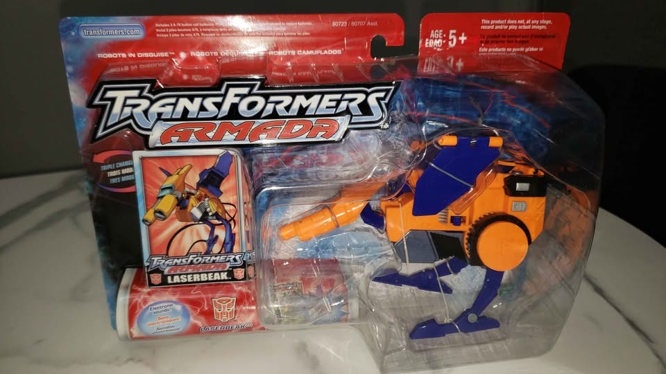 Transformers Armada Laserbeak (New)