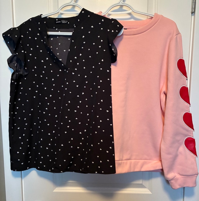 Cranston: Womens Sz L Valentines hearts tops