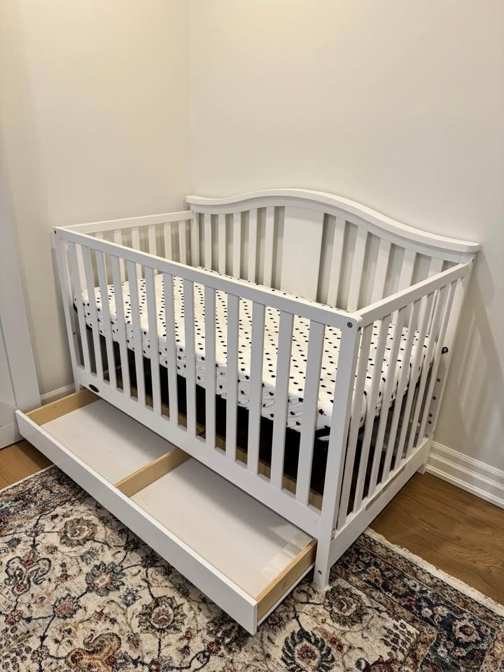Crib (Adjustable) - photo 3