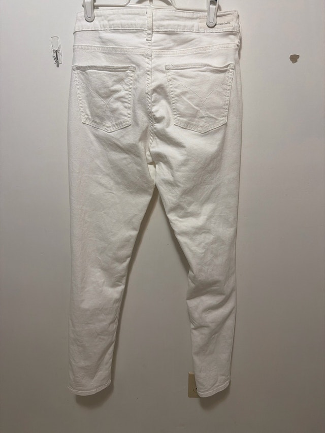 Calvin Klein Jeans - photo 2