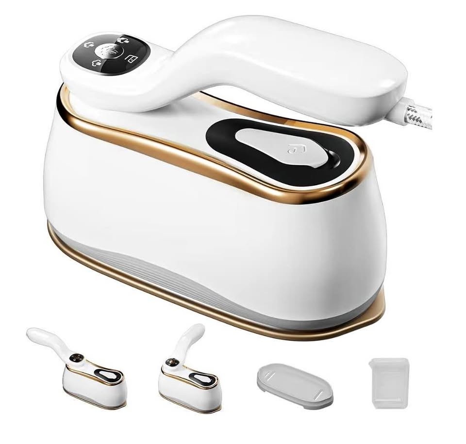 Portable Clothes Steamer | Brand new