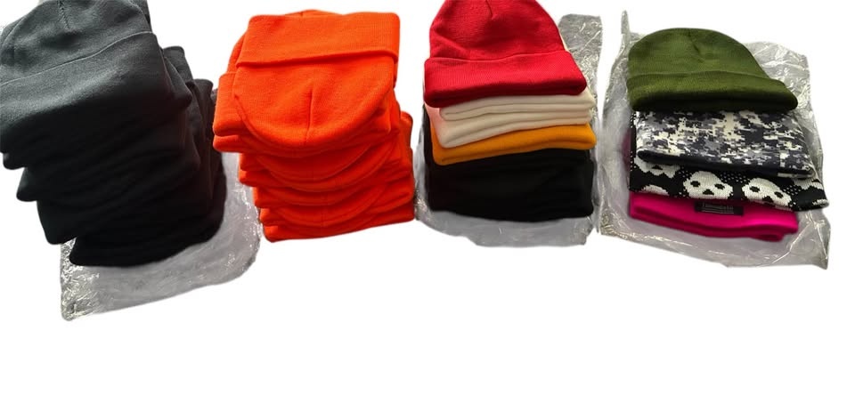 $3 Toques - - 47 Left - bulk price